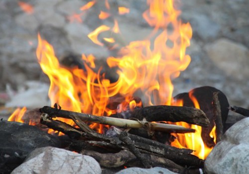 Sankthans og fyring av bål